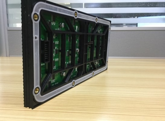 注文の屋外LEDのビデオ壁は防水IP65鉄のキャビネットを選別する