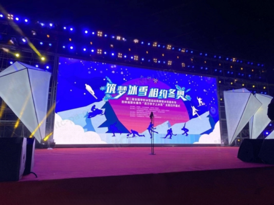 レンタル6500K色温度100000時間の寿命LEDのビデオ壁の