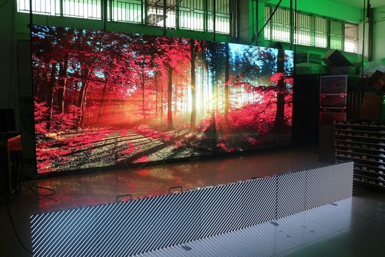掲示板の舞台の背景は表示画面の使用料50 x 50cm P2.6mm IP40を導いた