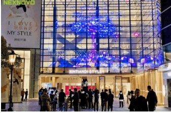 P7.8mm RGB 3IN1の透明なガラス導かれた映画広告の表示1000cd